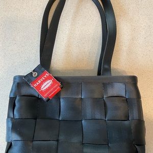 Harvey’s Original Seatbelt medium tote black
